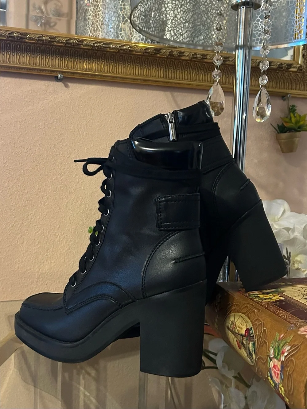 Karl Lagerfeld Black Leather Lace-Up Block Heel Ankle Boots Size 7.5